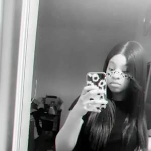 Meet your Posher, Miaya